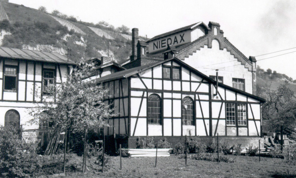 Historie Linz Am Rhein Production Site En Headquarters 1955